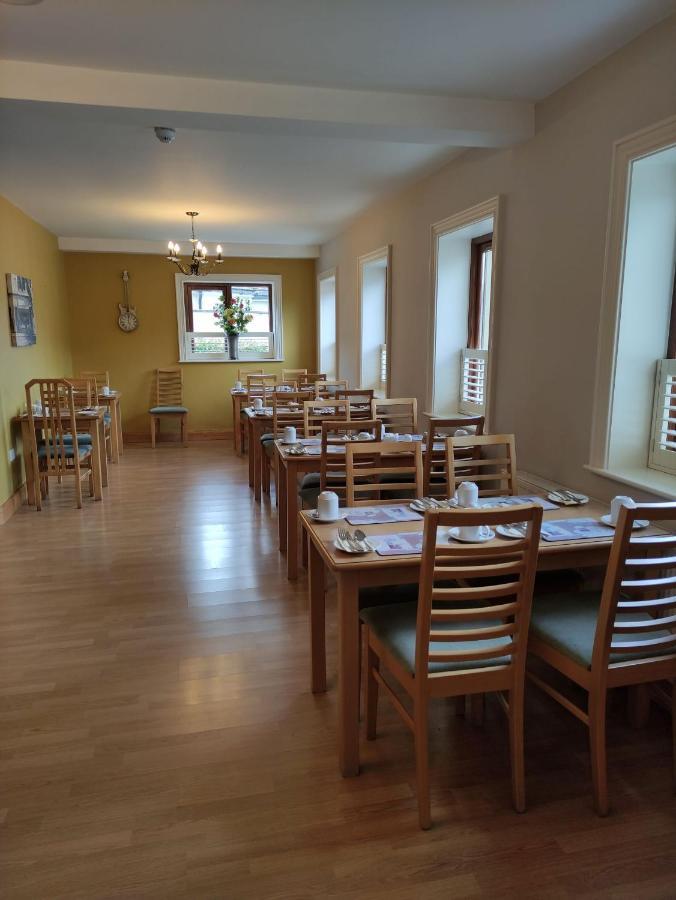 Ma Dwyer'S Guest Accommodation ナヴァン エクステリア 写真
